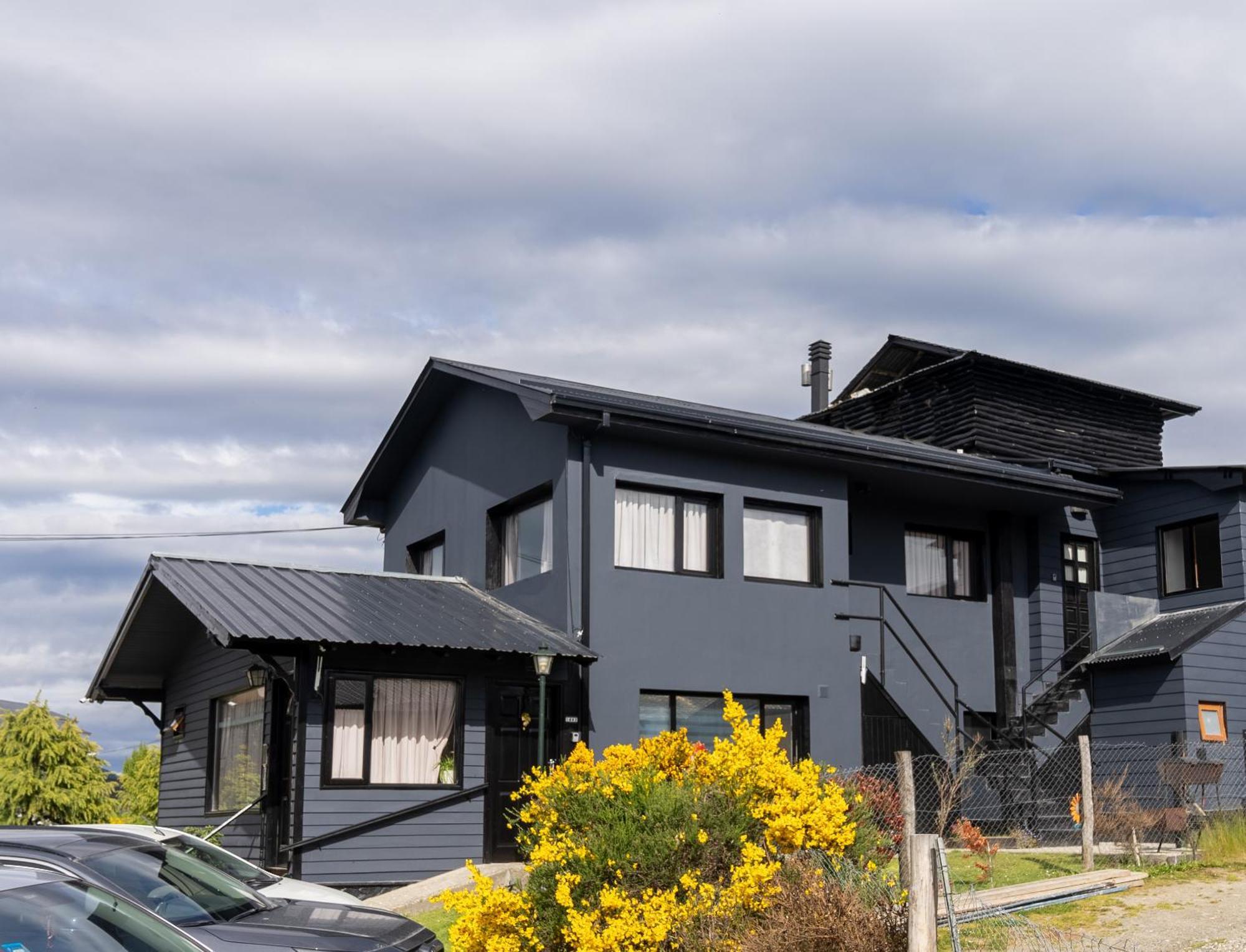Utaka Cabanas Y Apartamentos Ushuaia Luaran gambar
